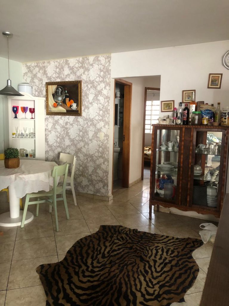 Imóvel Comercial com prédio dois pavimentos e residência