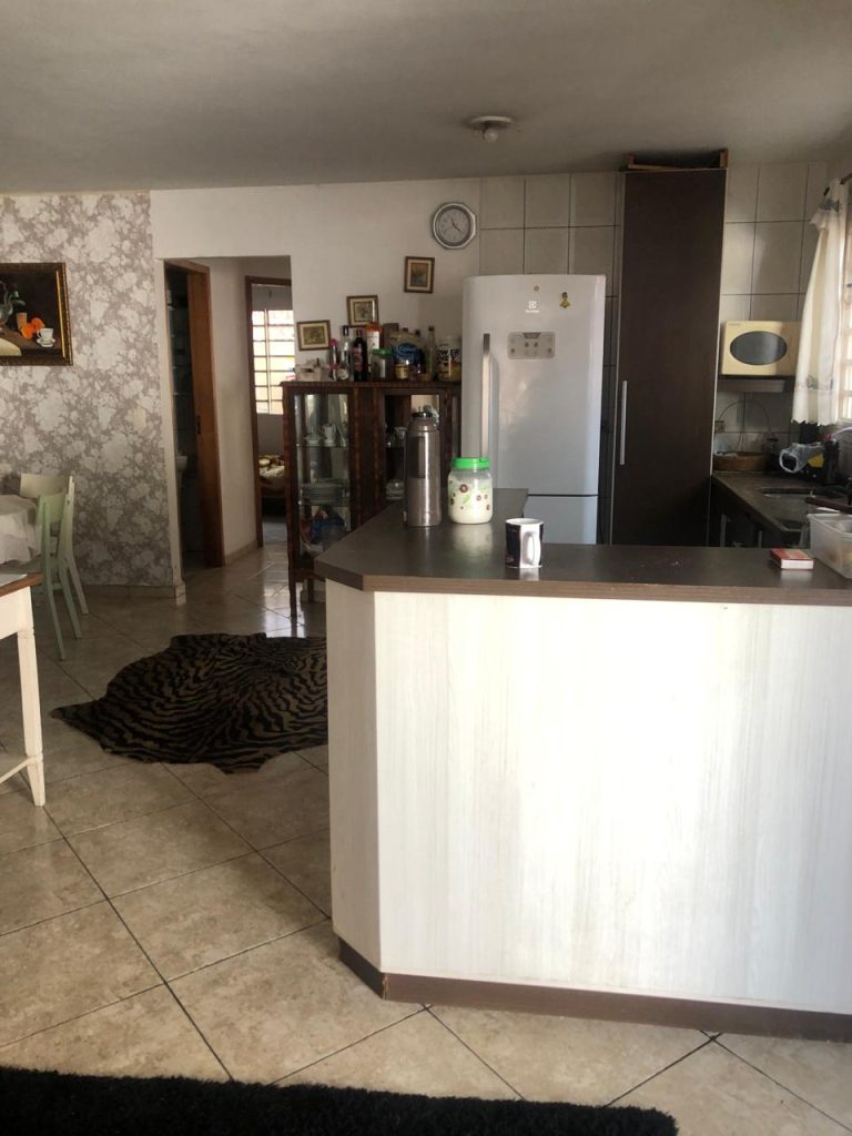 Imóvel Comercial com prédio dois pavimentos e residência