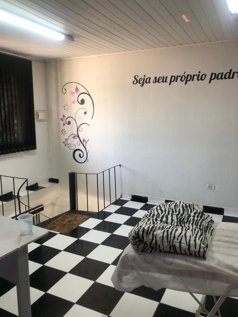 Imóvel Comercial com prédio dois pavimentos e residência