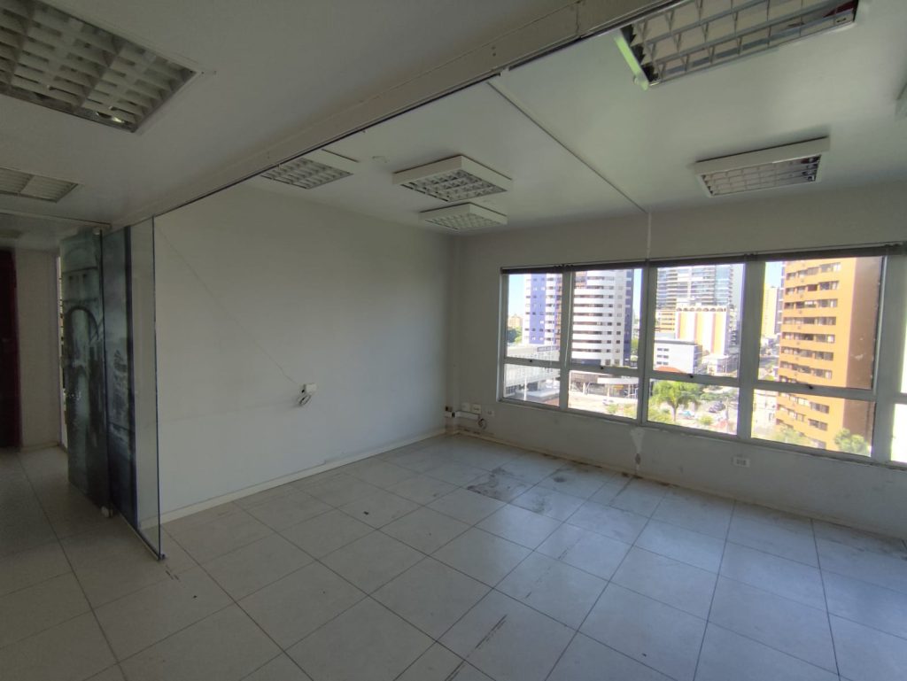 Conjunto comercial – andar inteiro