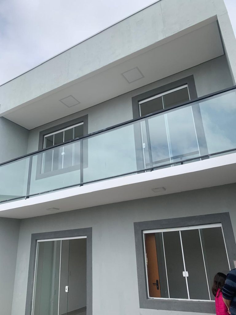 Sobrado 4 quartos Pronto pra morar