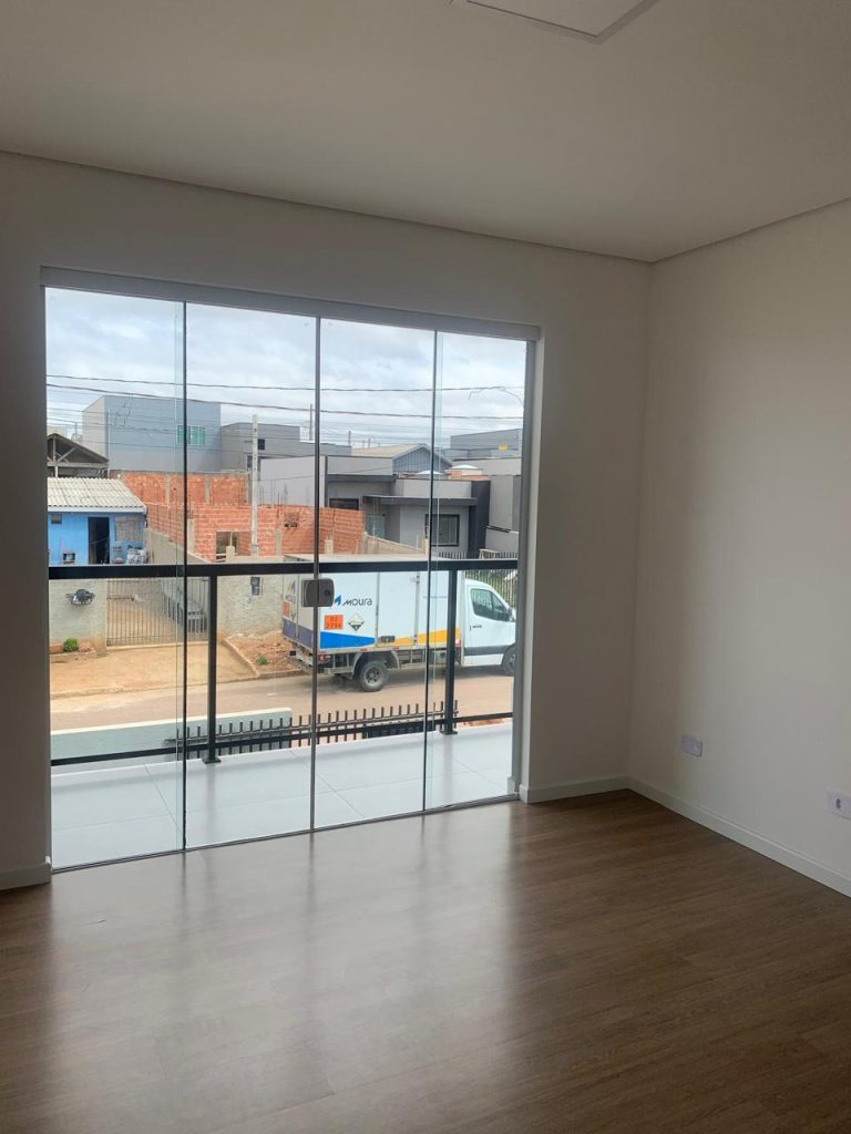 Sobrado 4 quartos Pronto pra morar